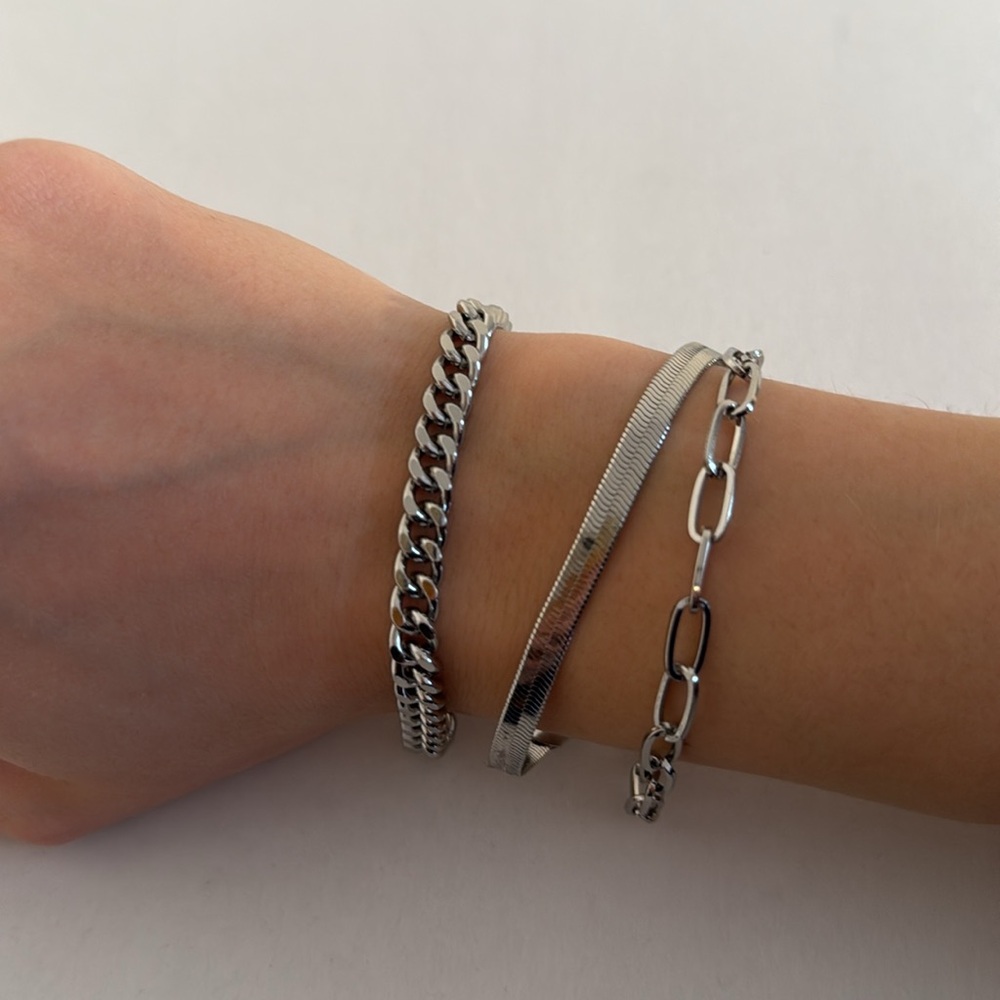 Classical bracelets, set of three from American Eagle.